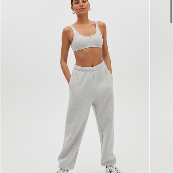 Aritzia Pants - NWT Aritzia TNA ex boyfriend sweatpants